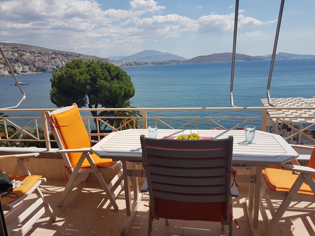 Apartment In Saranda Экстерьер фото